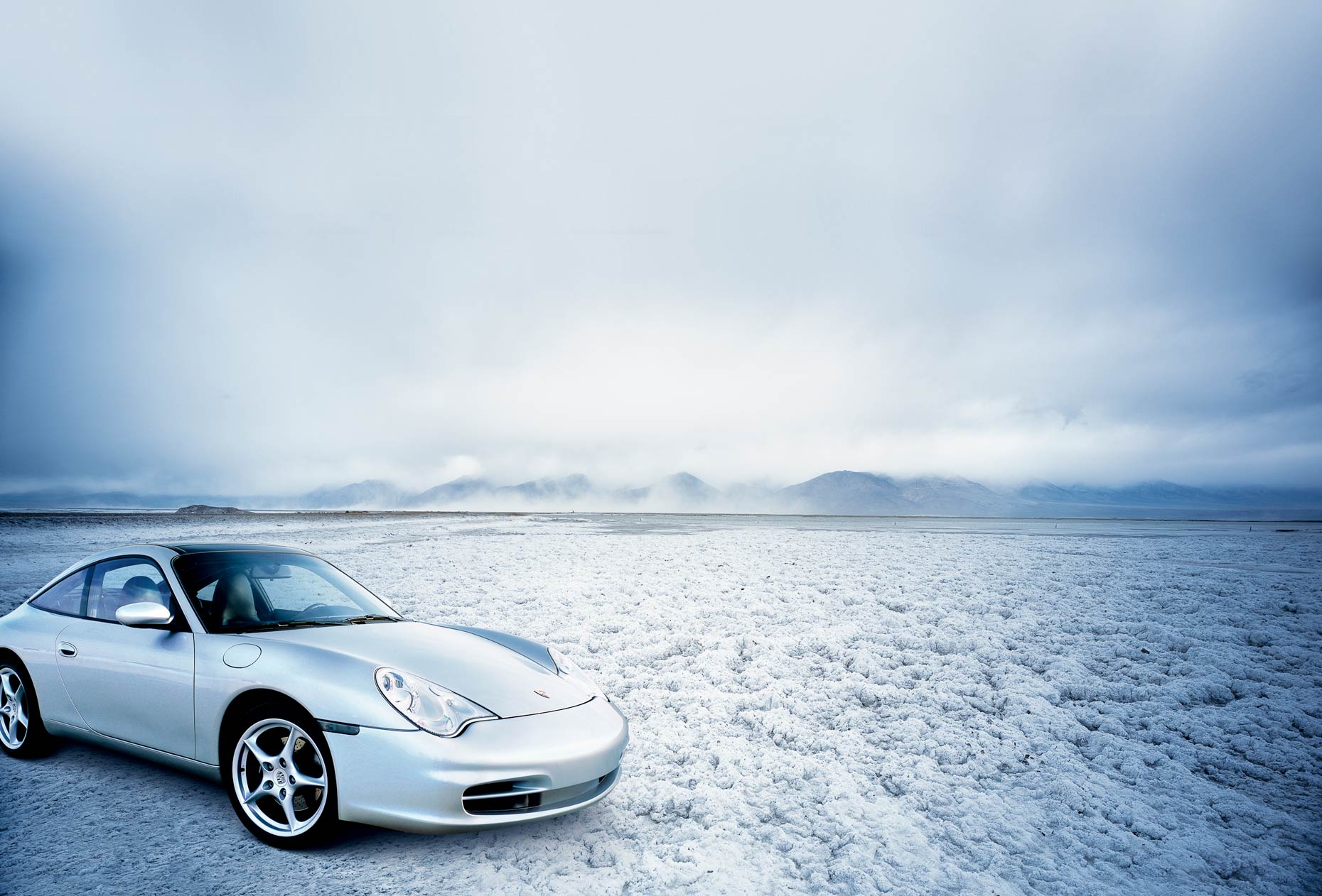 Porsche-Salt-flat-high-res.jpg